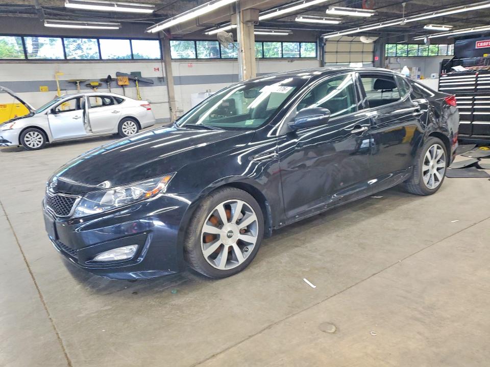 2012 Kia Optima VIN 5XXGR4A69CG055581 COPART salvage auction — REAR END, Il - Certificate Of Title, sold $400 on 2026-07-13 (photo 1)