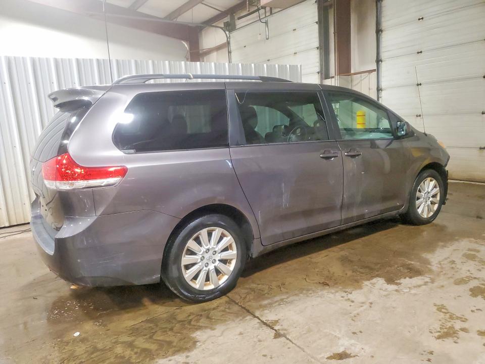 2013 Toyota Sienna VIN 5TDJK3DC8DS069719 COPART salvage auction — FRONT END, PA - CERTIFICATE OF SALVAGE, sold $1,950 on 2026-07-24 (photo 3)