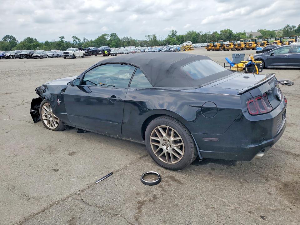 2013 Ford Mustang VIN 1ZVBP8EM3D5225713 COPART salvage auction — FRONT END, Pa - Certificate Of Salvage, sold $1,200 on 2026-07-31 (photo 2)