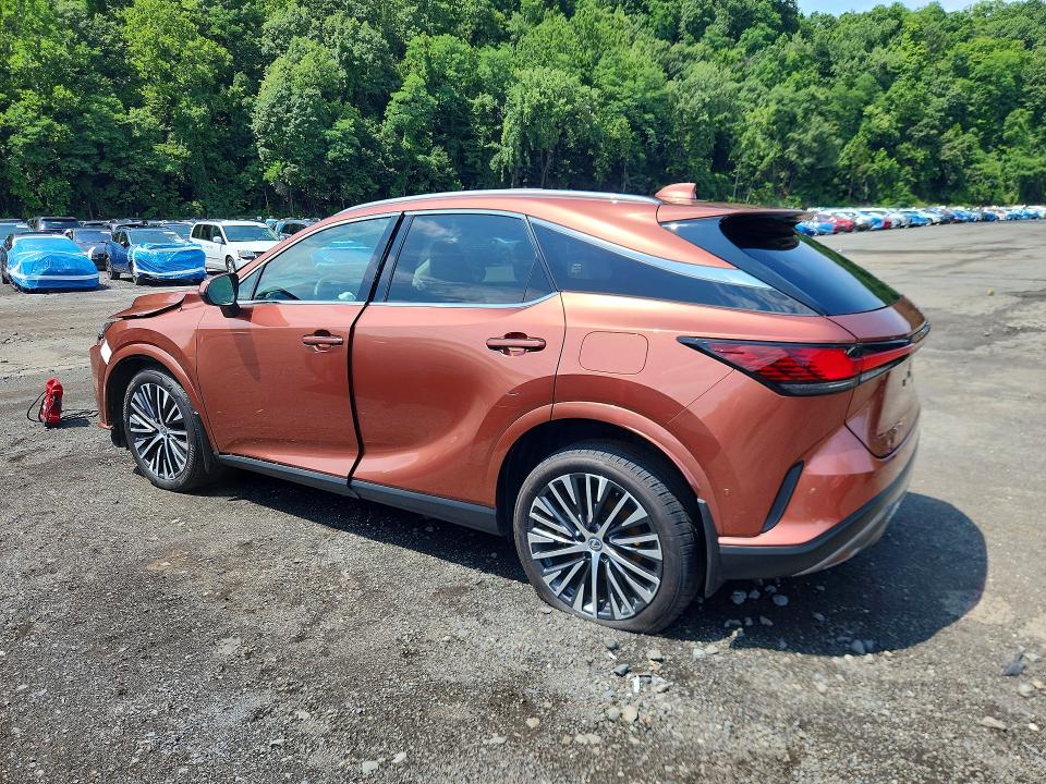 2026 Lexus Rx VIN 2T2BBMCA7TC124075 COPART salvage auction — FRONT END, Salvage Title, sold $23,300 on 2026-09-22 (photo 2)