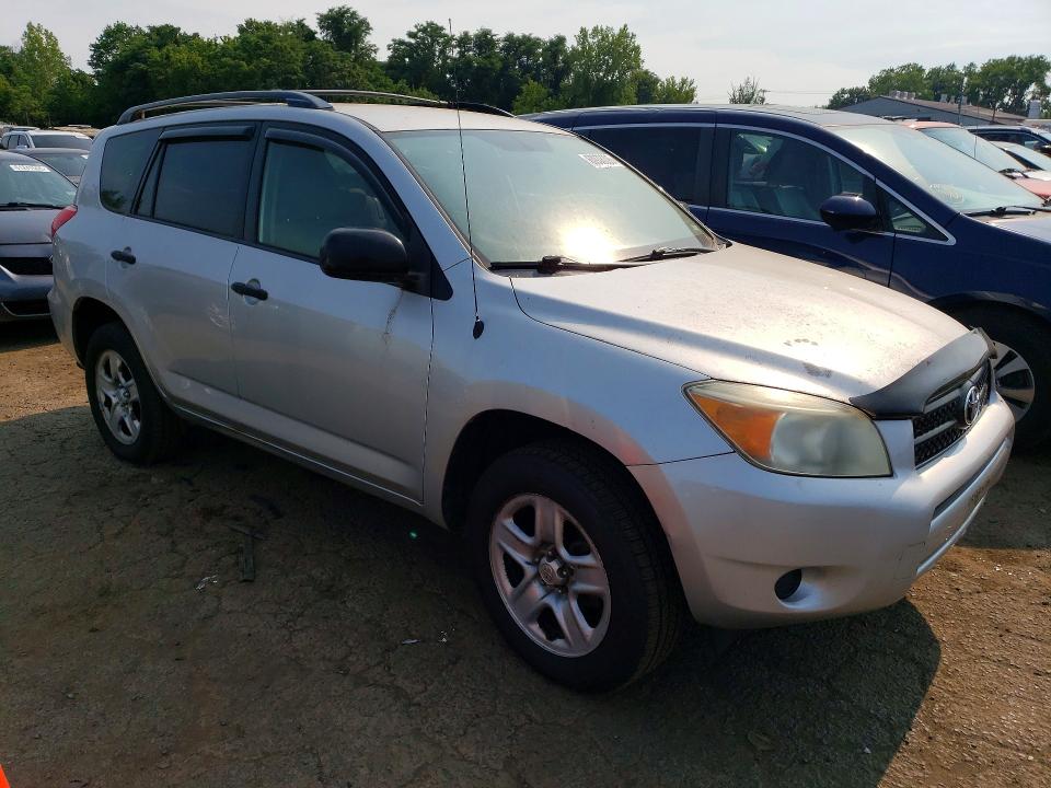 2007 Toyota Rav4 VIN JTMBD33V976031194 COPART salvage auction — MINOR DENT/SCRATCHES, CT - CERTIFICATE OF TITLE, sold $2,450 on 2026-07-28 (photo 4)