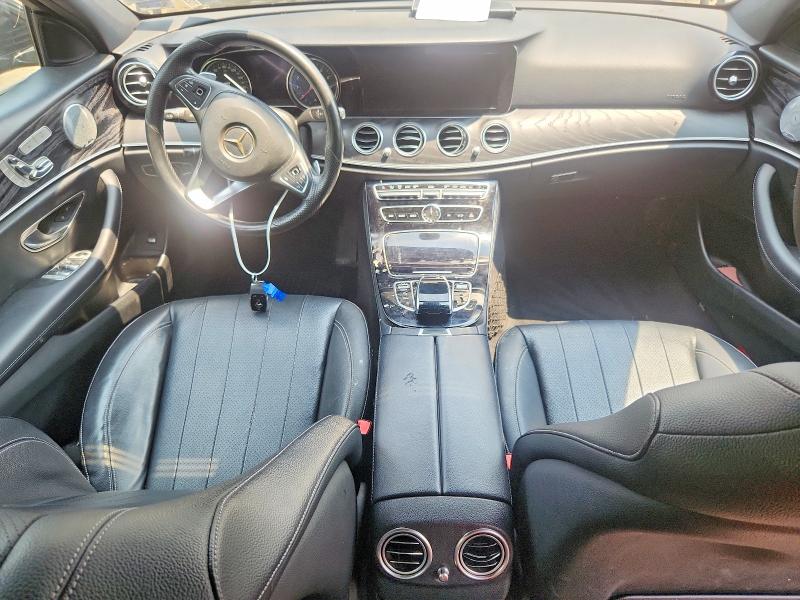 2017 Mercedes-benz E-klasse VIN WDDZF4KB7HA078010 COPART salvage auction — WATER/FLOOD, Md - Cert Of Salvage > 75% Damage, sold $5,200 on 2026-08-07 (photo 8)
