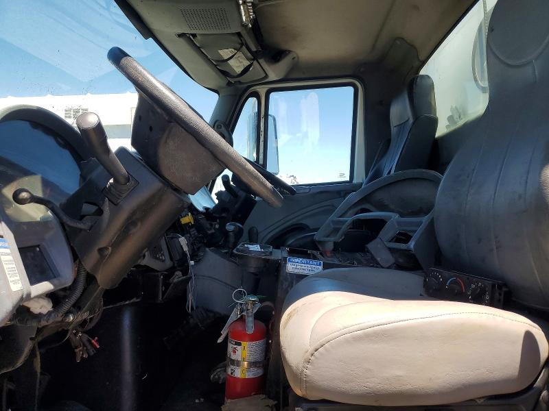 2007 International 4000 series VIN 1HTMPAFN67H390851 COPART salvage auction — MINOR DENT/SCRATCHES, Ca - Certificate Of Title, sold $3,200 on 2026-07-29 (photo 7)