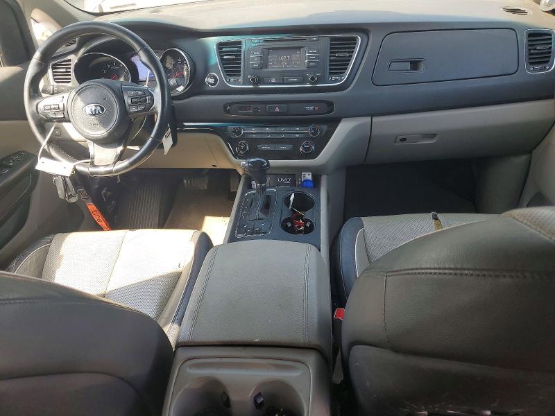 2017 Kia SEDONA VIN KNDMB5C13H6238396 COPART salvage auction — NORMAL WEAR, IL - CERTIFICATE OF TITLE, sold $1,100 on 2026-07-28 (photo 8)