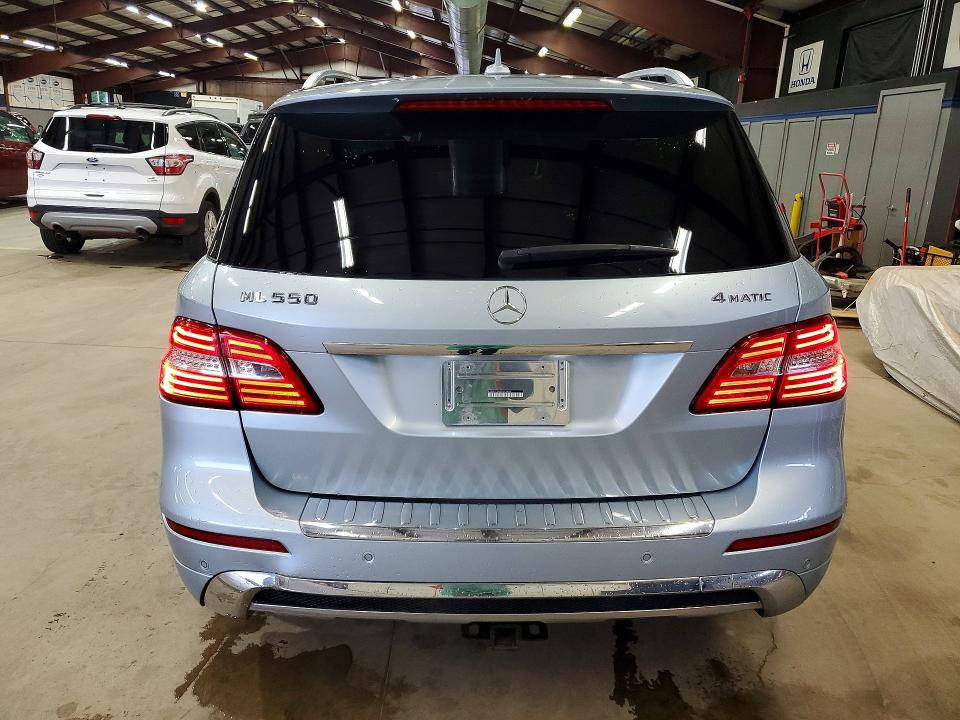 2014 Mercedes-benz M-klasse VIN 4JGDA7DB6EA313408 COPART salvage auction — MINOR DENT/SCRATCHES, Salvage Title, sold $7,300 on 2026-07-27 (photo 6)