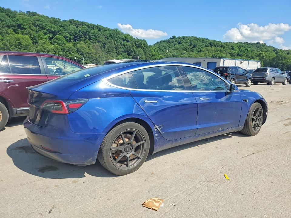 2018 Tesla Model 3 VIN 5YJ3E1EB7JF064358 COPART salvage auction — FRONT END, Pa - Certificate Of Salvage, sold $250 on 2026-07-23 (photo 3)