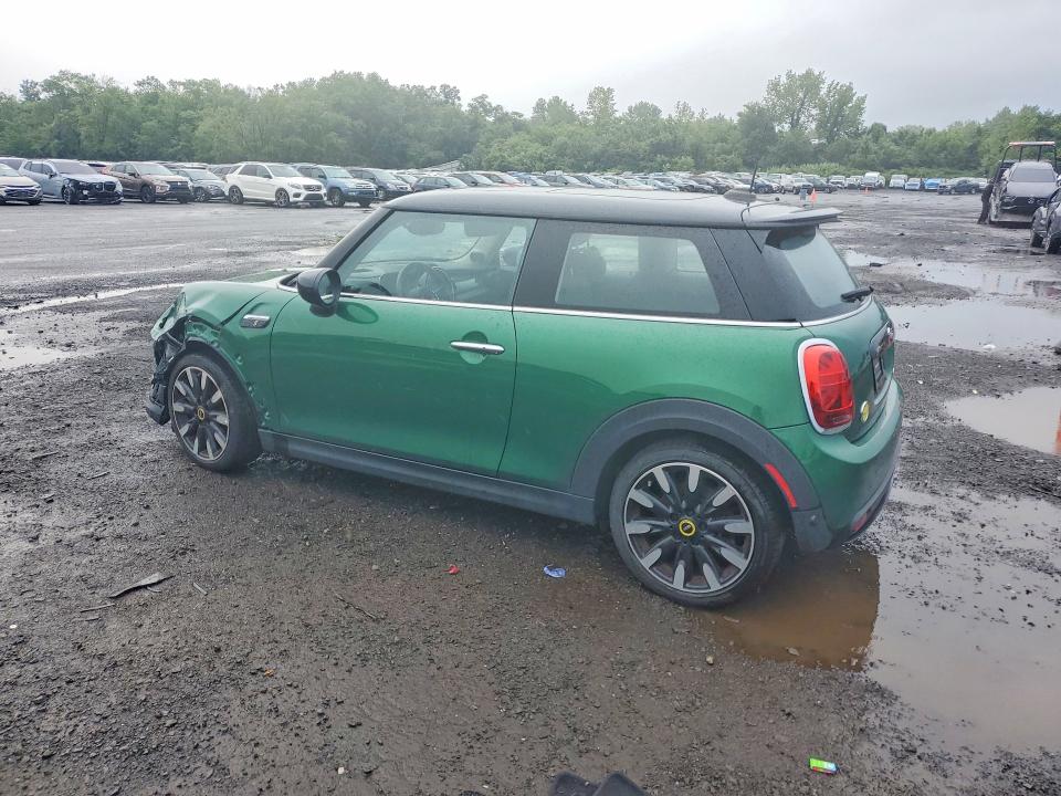 2026 Mini Hard top VIN WMW13DJ09P2S93569 COPART salvage auction — FRONT END, Ct - Cert Of Title-Salvage, sold $6,200 on 2026-08-07 (photo 2)
