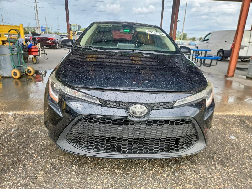 2021 Toyota Corolla VIN JTDEPMAE5MJ125563 COPART salvage auction — SIDE, Fl - Cert Of Title Slvg Rebuildable, sold $3,600 on 2026-07-10 (photo 5)