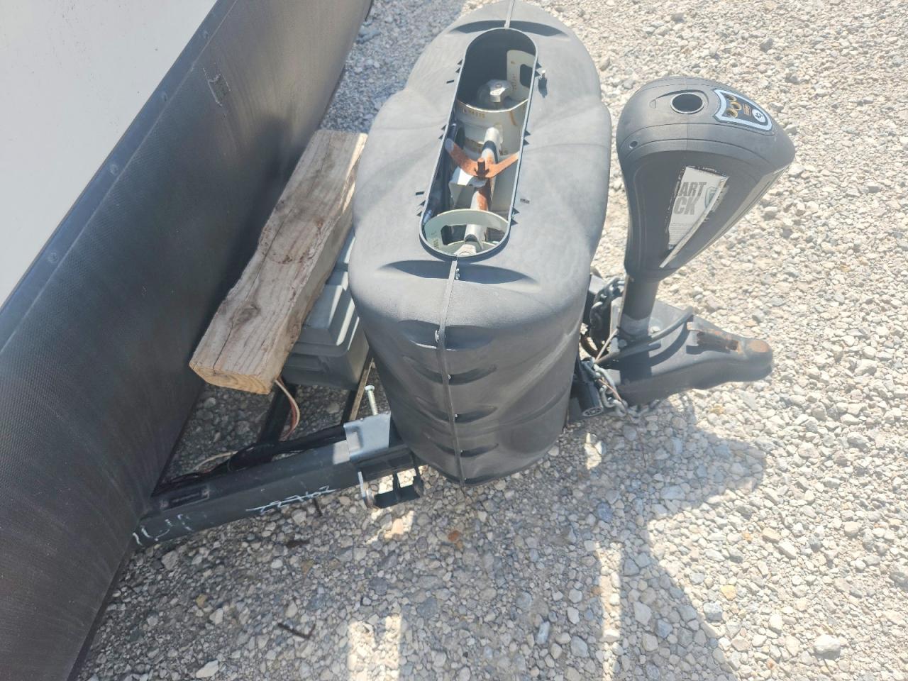 2017 Grand design VIN 573TE3220H6601649 COPART salvage auction — Vandalized, TX - CERTIFICATE OF TITLE, sold $8,100 on 2026-09-18 (photo 7)