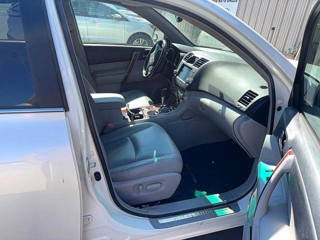 2011 Toyota Highlander VIN 5TDYK3EH3BS038710 COPART salvage auction — NORMAL WEAR, Tx - Certificate Of Title (P), sold $4,900 on 2026-07-28 (photo 5)