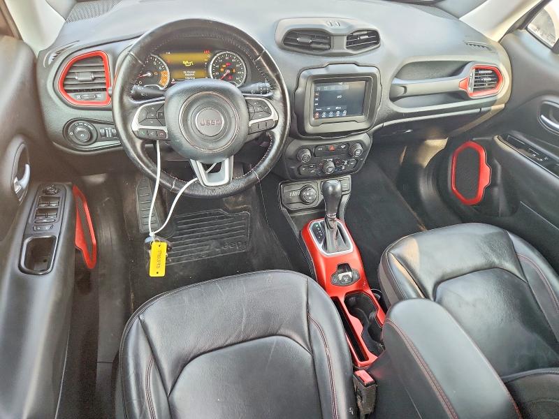 2019 Jeep Renegade VIN ZACNJBC19KPJ90393 COPART salvage auction — MINOR DENT/SCRATCHES, OH - CERT OF TITLE-REPOSSESSION, sold $750 on 2026-07-29 (photo 8)