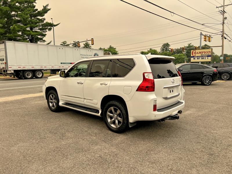 2012 Lexus Gx VIN JTJJM7FX1C5037682 COPART salvage auction — MINOR DENT/SCRATCHES, Ga - Certificate Of Title (P), sold $11,200 on 2026-07-31 (photo 3)