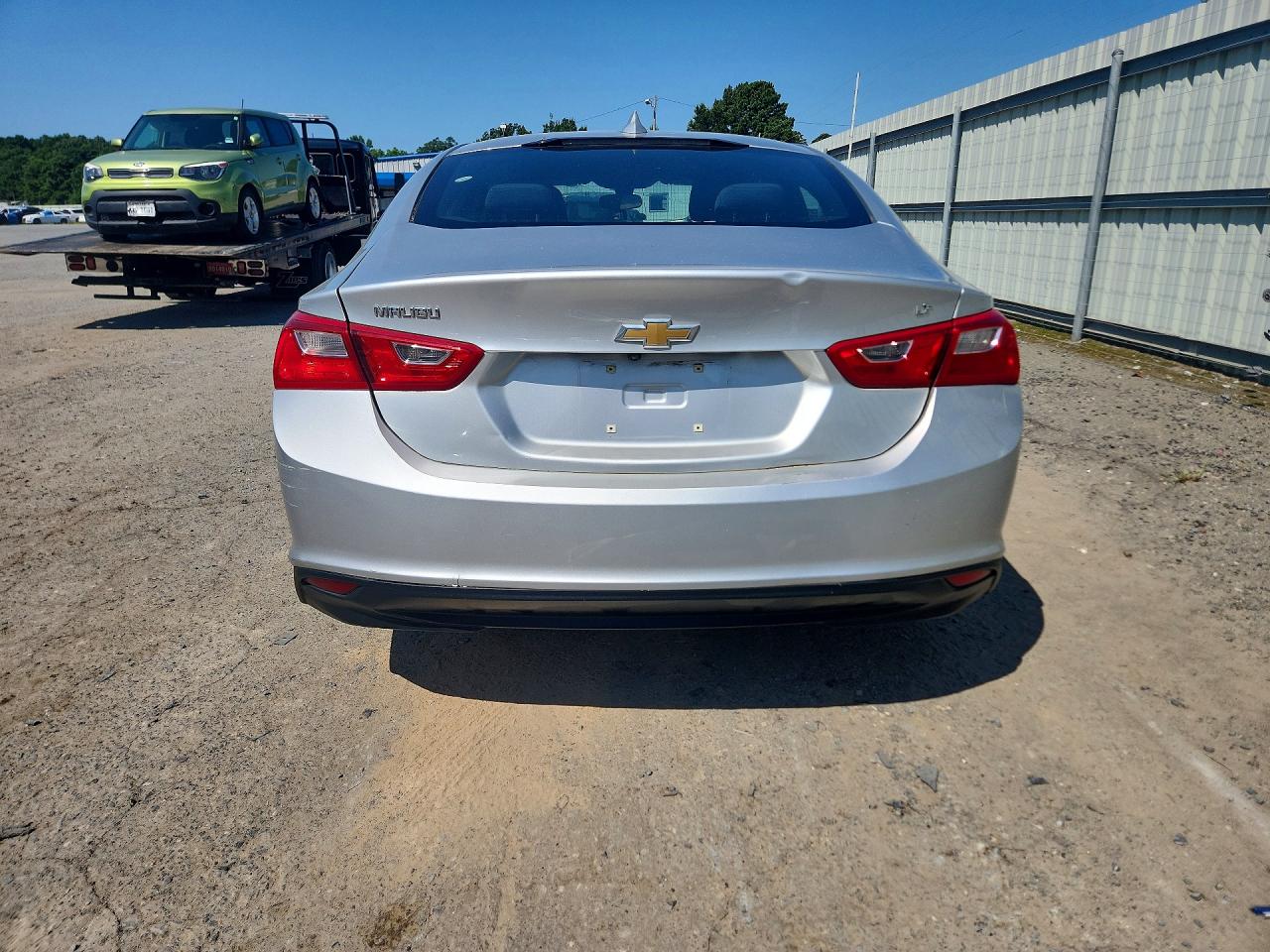 2018 Chevrolet Malibu Limited VIN 1G1ZD5ST1JF207214 COPART salvage auction — Minor Dent/Scratches, LA - PERMIT TO SELL, sold $2,300 on 2026-07-09 (photo 6)