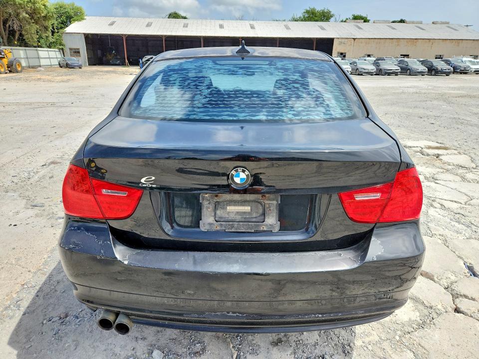 2010 BMW 3er VIN WBAPK5C55AA647984 COPART salvage auction — MINOR DENT/SCRATCHES, TX - CERT OF TITLE-REBUILT SALVAGE, sold $175 on 2026-07-28 (photo 6)