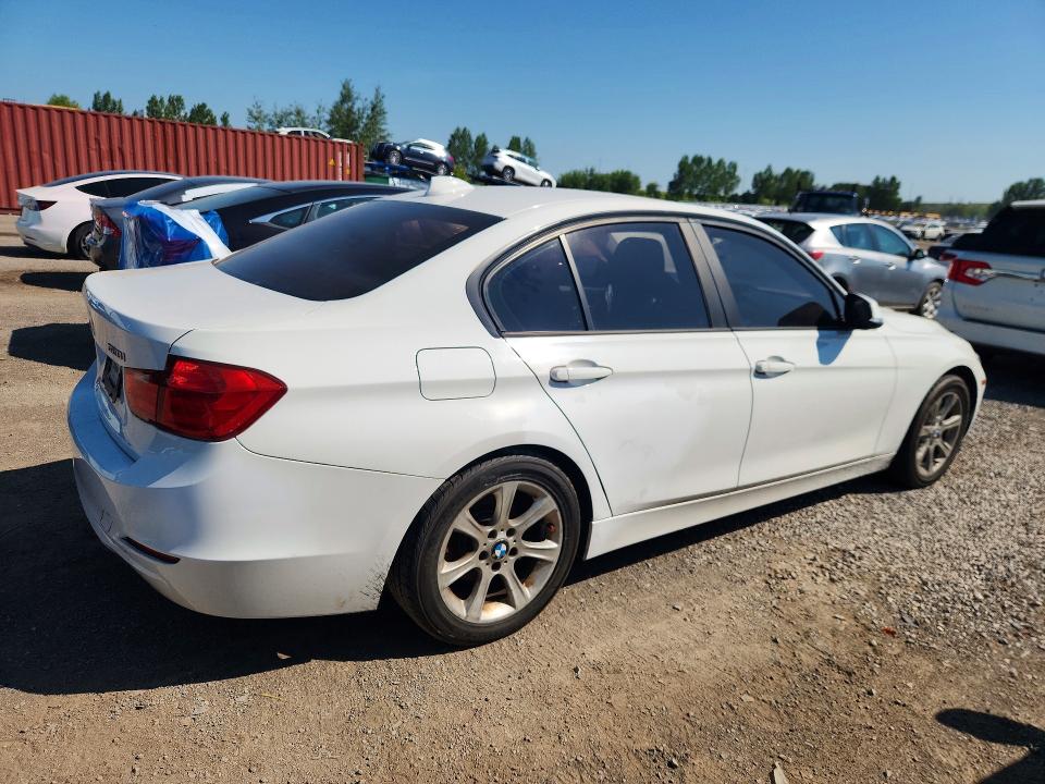 2012 BMW 3 series VIN WBA3B1C55CF461214 COPART salvage auction — MECHANICAL, ON - PERMIT NO BRAND - UNFIT, sold $675 on 2026-08-18 (photo 3)