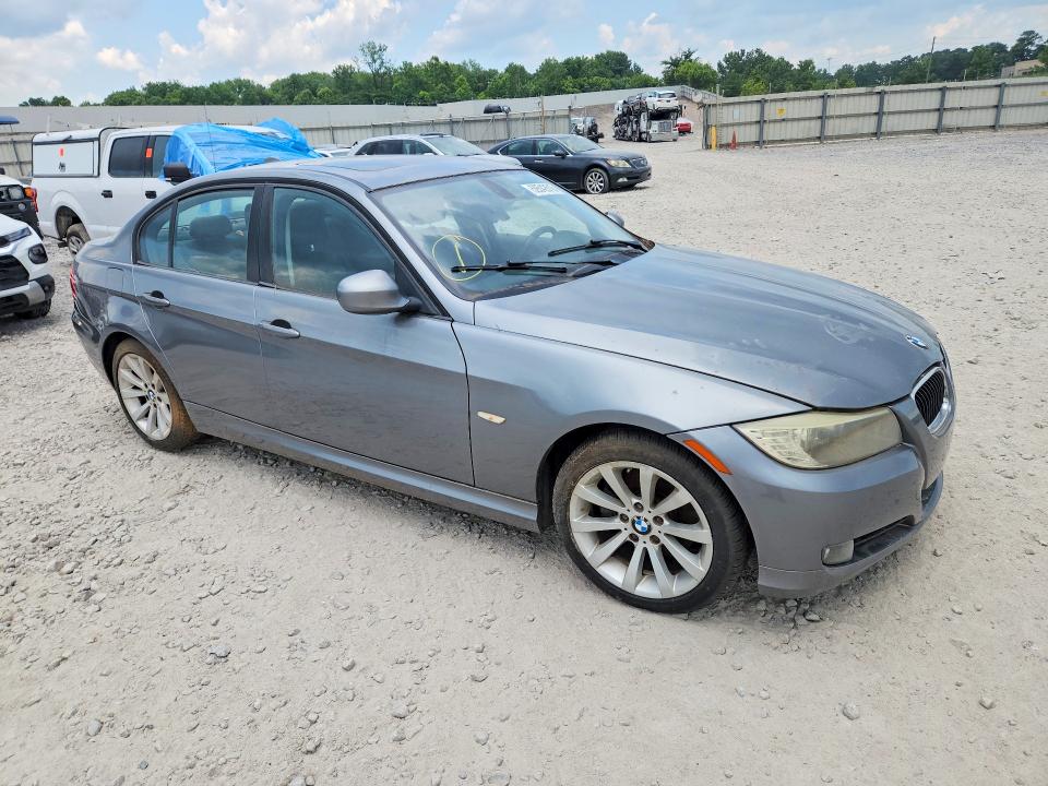 2011 BMW 3 series VIN WBAPH5C58BA445947 COPART salvage auction — WATER/FLOOD, AL - CERTIFICATE OF TITLE, sold $175 on 2026-07-21 (photo 4)