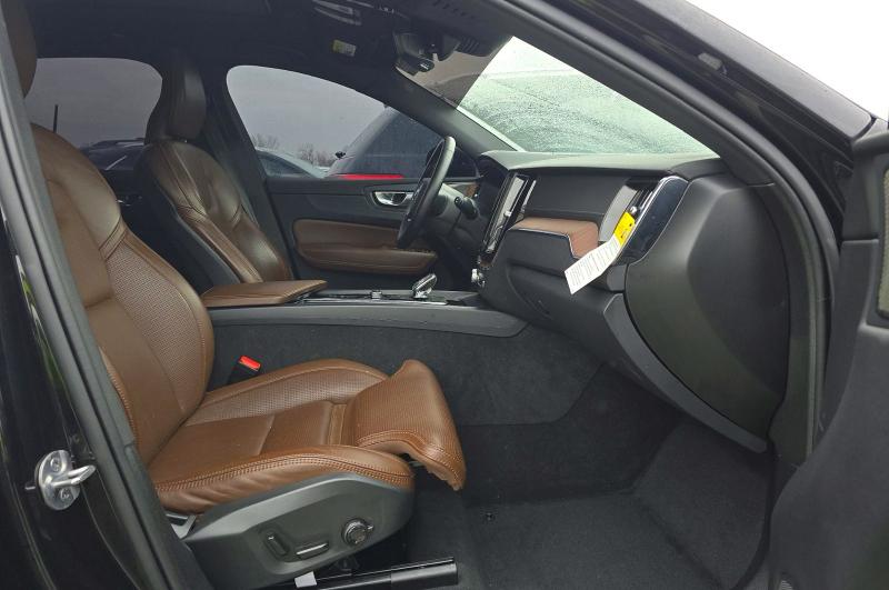 2024 Volvo Xc60 VIN YV4L12RM5R1801281 COPART salvage auction — NORMAL WEAR, MD - CERTIFICATE OF TITLE (P), sold $16,200 on 2026-07-23 (photo 5)