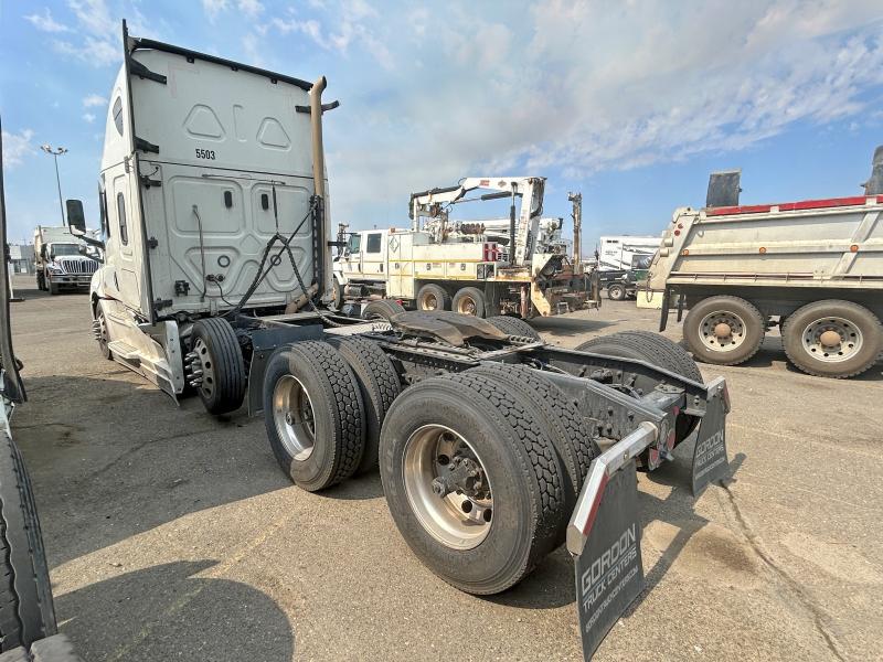 2026 Freightliner Cascadia 126 VIN 3AKNHHDR7TSWP8427 COPART salvage auction — SIDE, WA - BILL OF SALE, sold $33,500 on 2026-09-17 (photo 3)