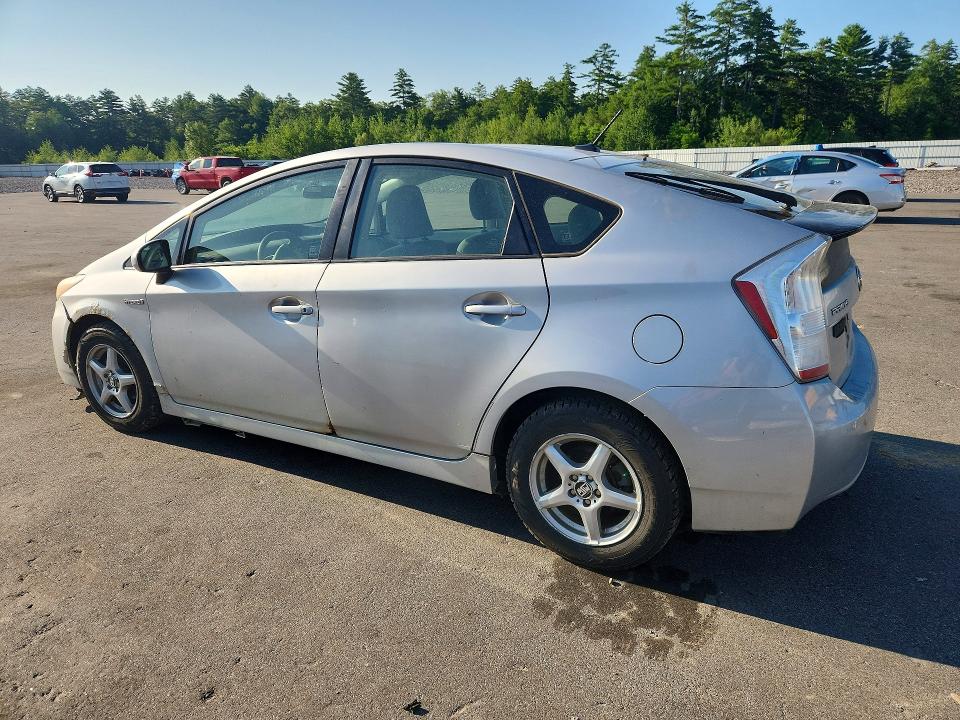 2011 Toyota Prius VIN JTDKN3DU4B0296040 COPART salvage auction — UNDERCARRIAGE, ME - CERTIFICATE OF TITLE, sold $100 on 2026-07-22 (photo 2)