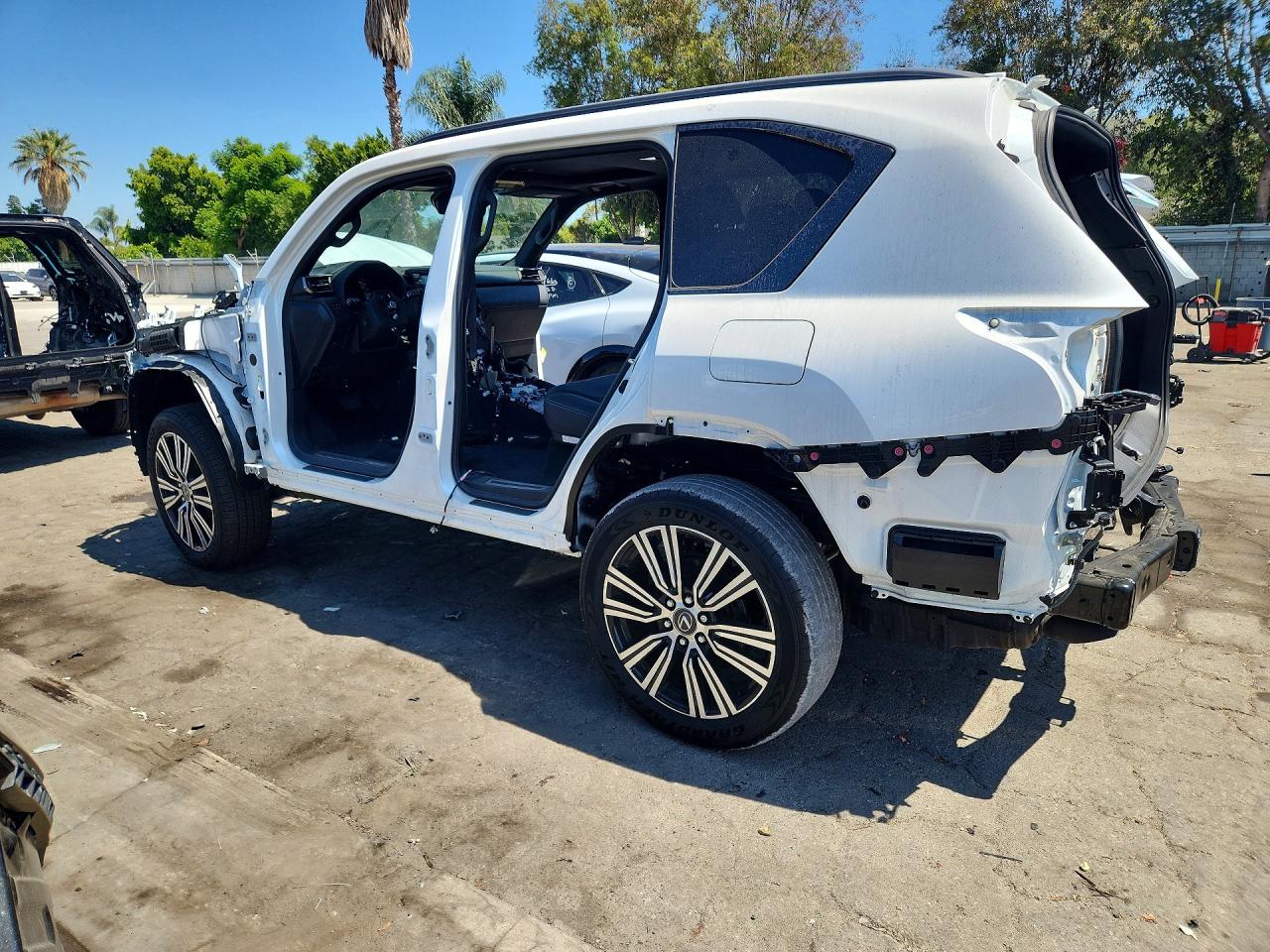 2025 Lexus LX 600 VIN JTJGB7CX0S4082413 COPART salvage auction — Stripped, CA - SALVAGE CERTIFICATE, sold $38,000 on 2026-08-11 (photo 2)