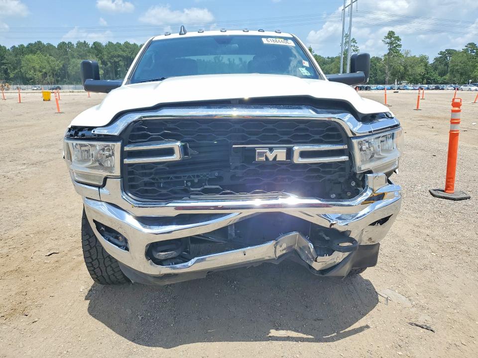 2022 Ram 2500 VIN 3C6UR5HJ2NG129837 COPART salvage auction — FRONT END, LA - CERTIFICATE OF TITLE, sold $9,700 on 2026-08-21 (photo 5)