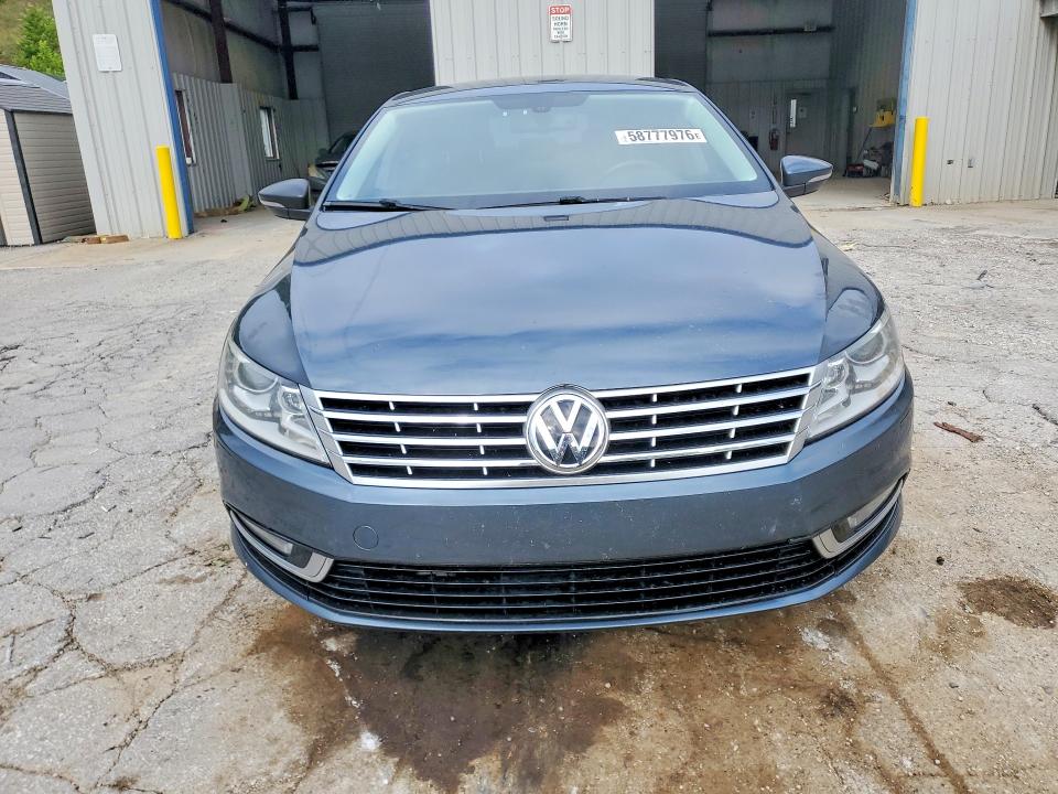 2014 Volkswagen Passat cc VIN WVWBP7AN4EE536595 COPART salvage auction — MINOR DENT/SCRATCHES, In - Certificate Of Title, sold $550 on 2026-07-16 (photo 5)