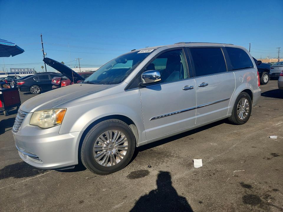 2011 Chrysler Town & country VIN 2A4RR6DG7BR797907 COPART salvage auction — REAR END, Ca - Salvage Certificate, sold $325 on 2026-07-22 (photo 1)