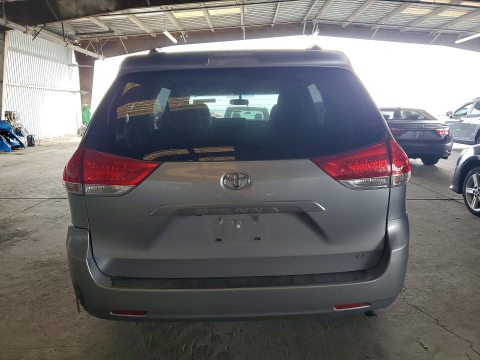 2013 Toyota Sienna VIN 5TDKK3DC6DS381798 COPART salvage auction — REAR END, Ca - Salvage Certificate, sold $2,500 on 2026-07-30 (photo 6)