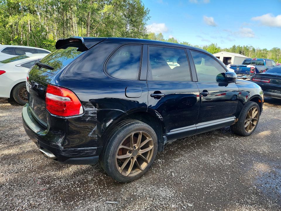 2010 Porsche Cayenne VIN WP1AB2AP2ALA51360 COPART salvage auction — REAR END, On - Permit No Brand - Unfit, sold $450 on 2026-07-28 (photo 3)