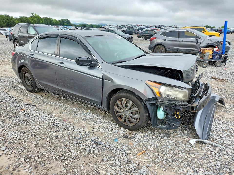 2008 Honda Accord VIN JHMCP26308C036270 COPART salvage auction — FRONT END, Va - Cert Of Title - Salvage, sold $150 on 2026-07-28 (photo 4)