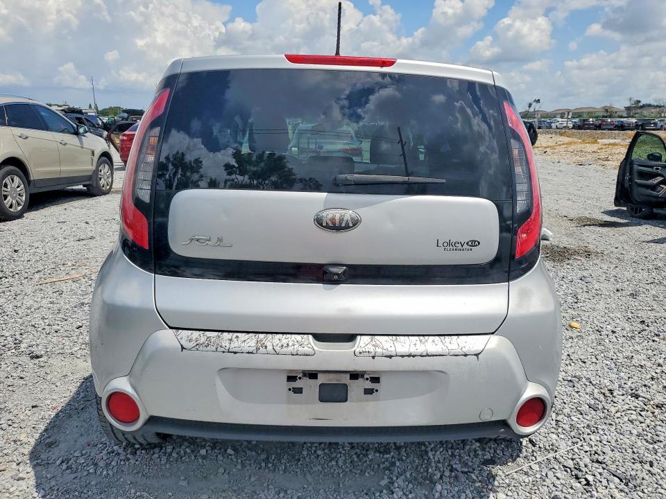 2014 Kia Soul VIN KNDJX3A50E7708792 COPART salvage auction — FRONT END, Salvage Title, sold $900 on 2026-07-24 (photo 6)