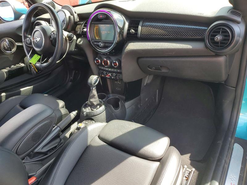 2017 Mini Cooper VIN WMWWG9C54H3C23119 COPART salvage auction — SIDE, Or - Salvage Title Certificate, sold $2,850 on 2026-08-12 (photo 8)