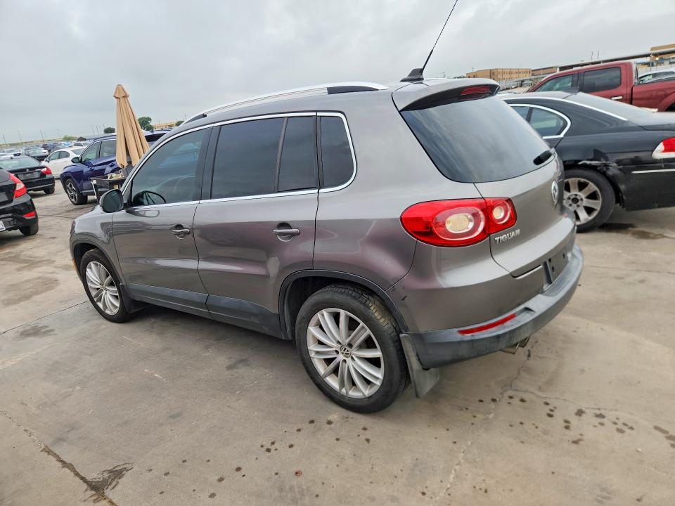 2011 Volkswagen Tiguan VIN WVGAV7AX9BW521465 COPART salvage auction — MECHANICAL, Tx - Certificate Of Title, sold $850 on 2026-07-27 (photo 2)