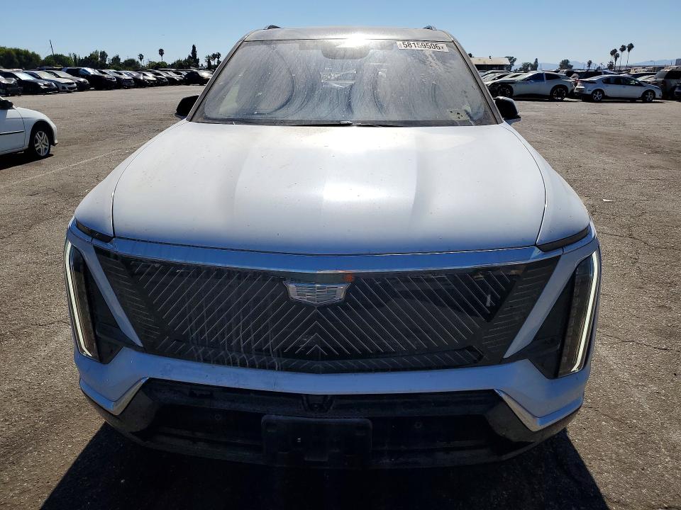 2026 Cadillac Xt4 VIN 1GYC3KML1TZ713102 COPART salvage auction — REAR END, Ca - Salvage Certificate, sold $10,400 on 2026-07-24 (photo 5)