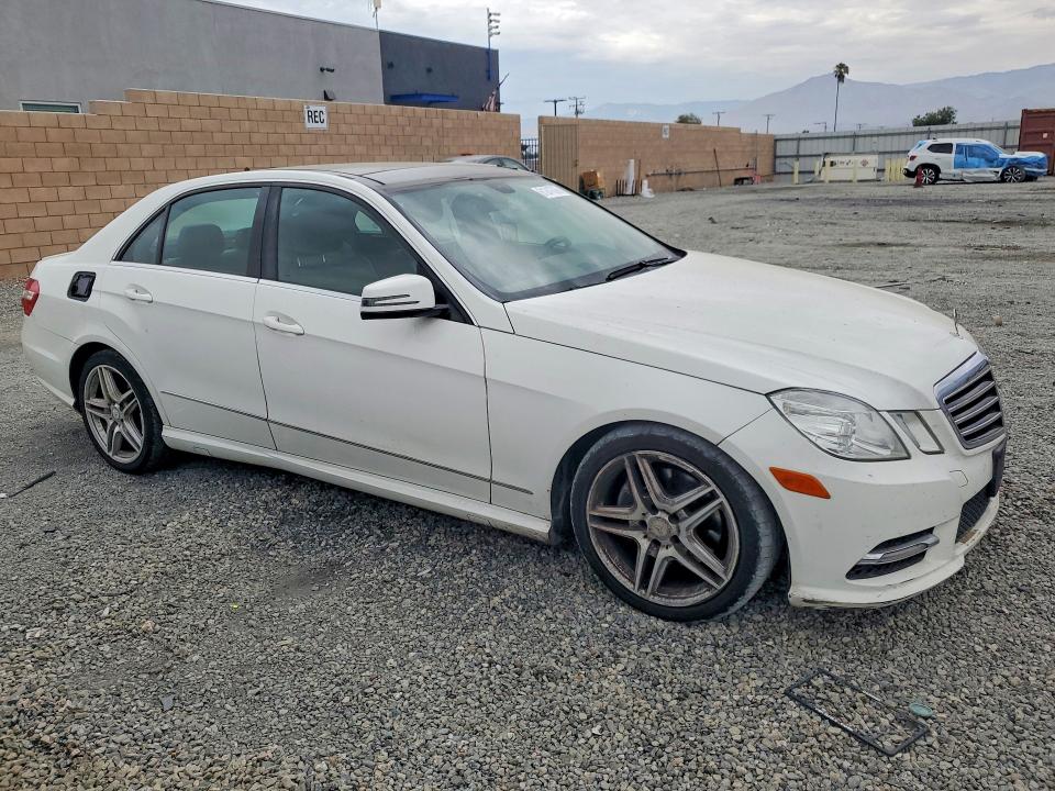 2013 Mercedes-benz E-klasse VIN WDDHF5KB6DA739280 COPART salvage auction — MECHANICAL, Ca - Dis/Dlr/Exp Only Clean Title, sold $450 on 2026-07-29 (photo 4)