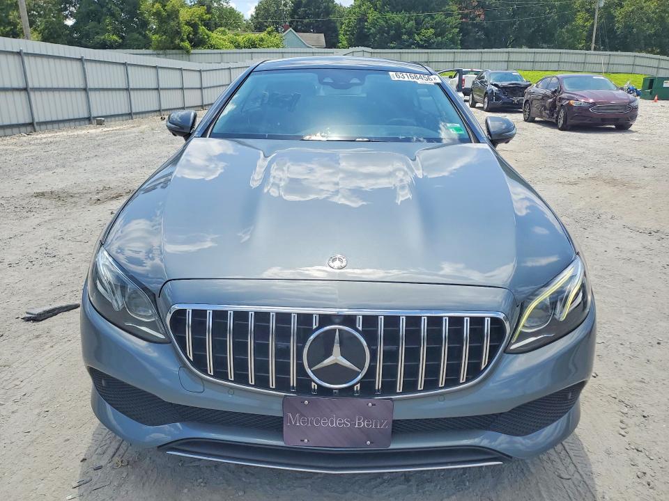 2018 Mercedes-benz E-klasse VIN WDD1J6GB7JF008645 COPART salvage auction — MINOR DENT/SCRATCHES, Nc - Nc Dlr Only Slvg Rebuilt (P), sold $14,400 on 2026-08-06 (photo 5)