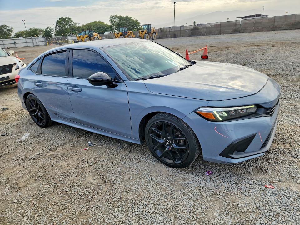 2022 Honda Civic VIN 2HGFE2F52NH552582 COPART salvage auction — REAR END, Ca - Salvage Certificate, sold $7,500 on 2026-07-31 (photo 4)