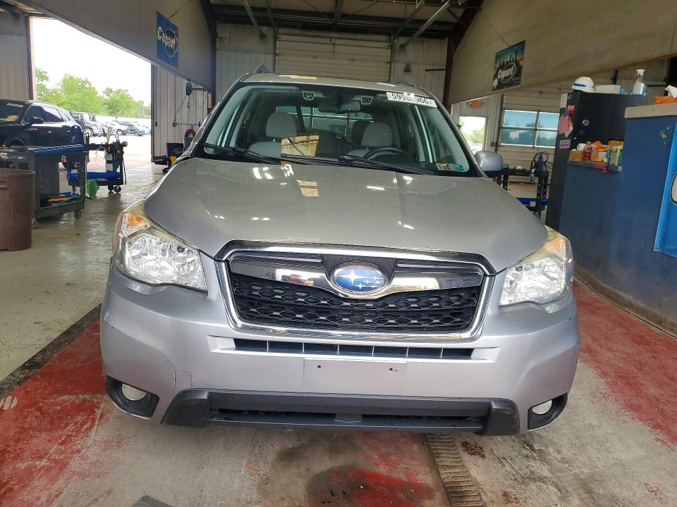 2015 Subaru Forester VIN JF2SJAFC9FH578414 COPART salvage auction — ROOF, PA - CERTIFICATE OF SALVAGE, sold $575 on 2026-07-27 (photo 5)