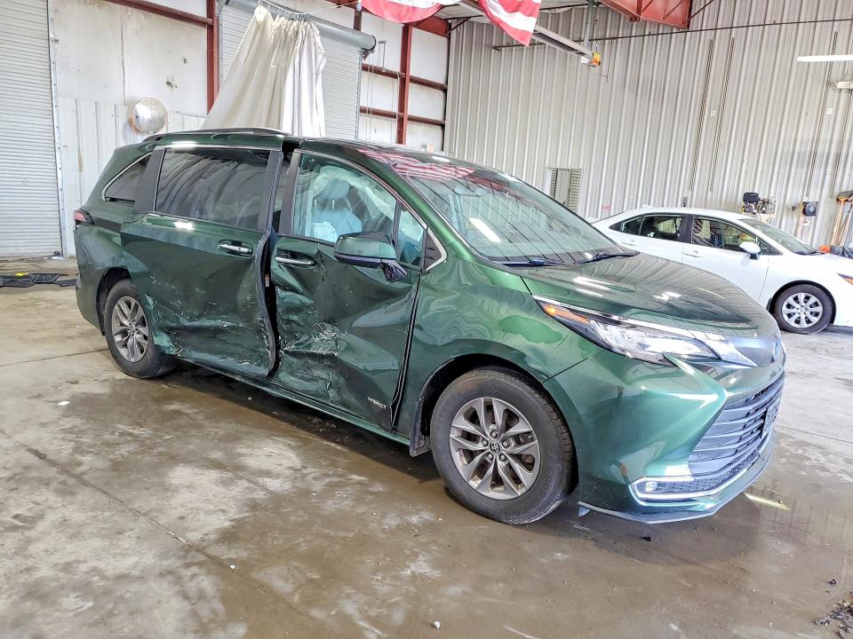 2021 Toyota Sienna VIN 5TDJSKFC3MS035484 COPART salvage auction — SIDE, Ny - Mv-907A Salvage Certificate, sold $6,600 on 2026-07-22 (photo 4)