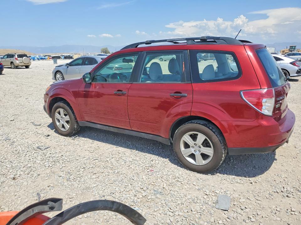2013 Subaru Forester VIN JF2SHABC9DH444923 COPART salvage auction — MINOR DENT/SCRATCHES, Ut - Certificate Of Title, sold $1,550 on 2026-07-24 (photo 2)