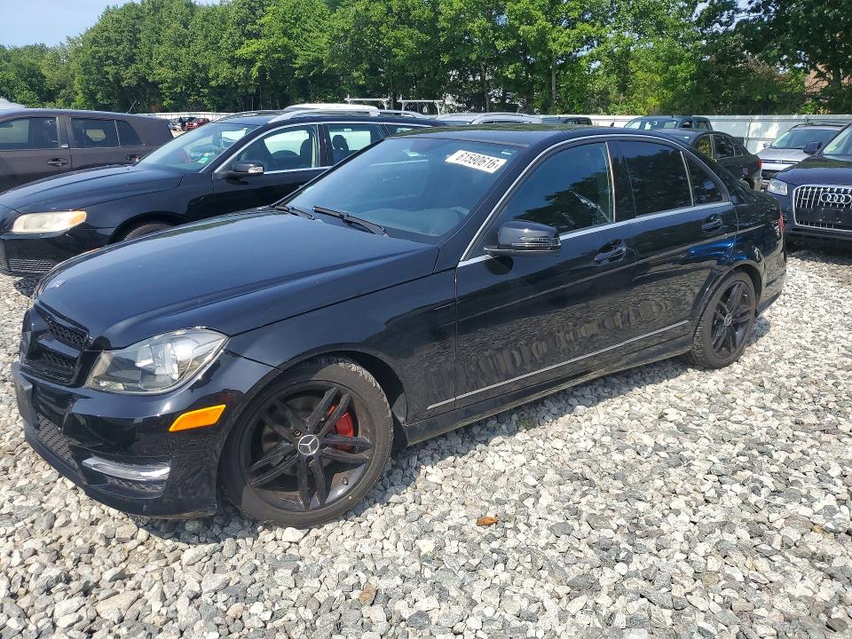 2013 Mercedes-benz C-klasse VIN WDDGF4HB3DR279641 COPART salvage auction — WATER/FLOOD, Ma - Cert Of Title-Reconstrctd Fld, sold $1,000 on 2026-07-23 (photo 1)