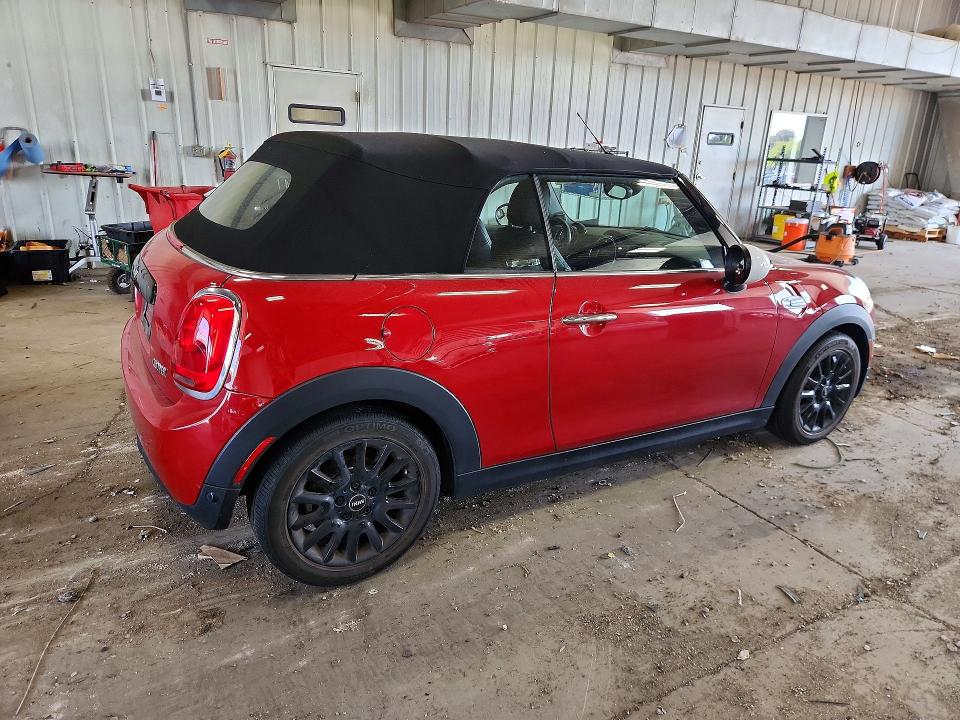 2018 Mini Cooper VIN WMWWG5C51J3D01273 COPART salvage auction — MECHANICAL, Wi - Certificate Of Title, sold $5,900 on 2026-08-10 (photo 3)
