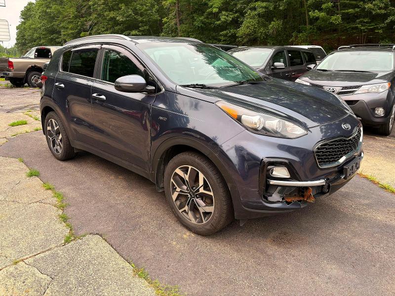 2020 Kia Sportage VIN KNDPNCAC4L7688249 COPART salvage auction — NORMAL WEAR, Me - Certificate Of Title (P), sold $3,600 on 2026-07-31 (photo 1)