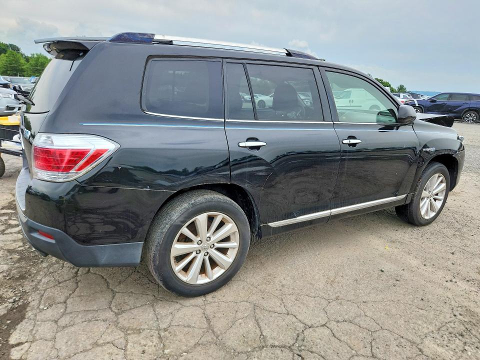 2011 Toyota Highlander hybrid VIN JTEDC3EH6B2003559 COPART salvage auction — FRONT END, PA - CERT OF TITLE, sold $1,400 on 2026-07-17 (photo 3)