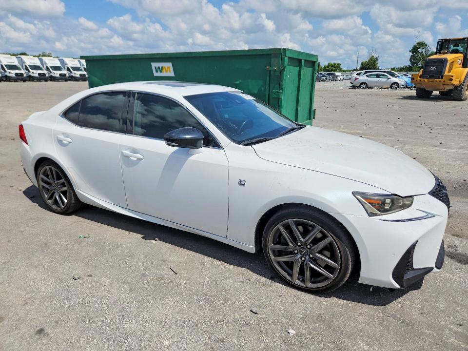2018 Lexus Is 350 VIN JTHCZ1D21J5015257 COPART salvage auction — MINOR DENT/SCRATCHES, Va - Cert Of Title - Salvage, sold $6,700 on 2026-07-30 (photo 4)