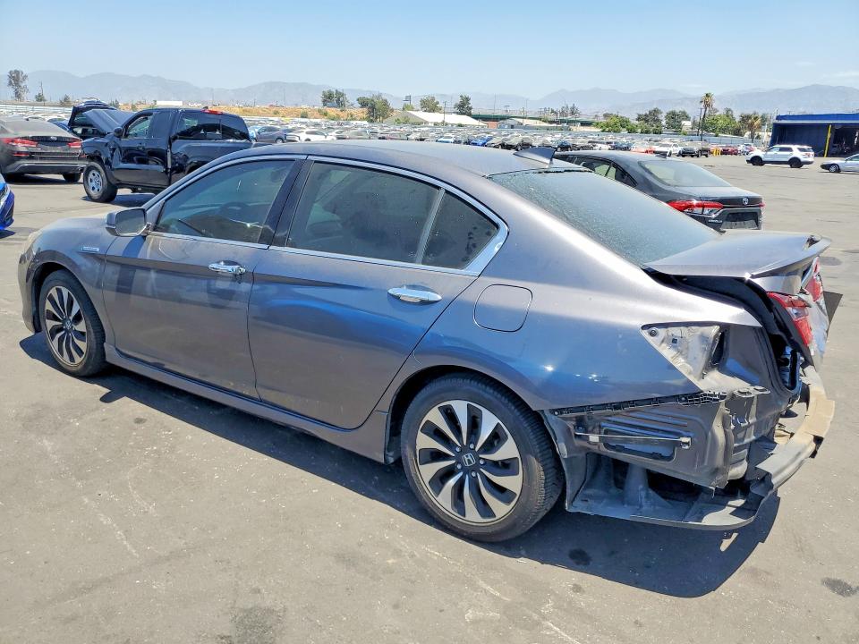 2017 Honda Accord VIN JHMCR6F74HC002711 COPART salvage auction — REAR END, Ca - Salvage Certificate, sold $4,300 on 2026-07-27 (photo 2)