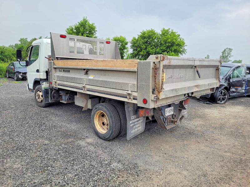 2008 Mitsubishi fuso truck of america inc Fe VIN JL6CCE1S18K000811 COPART salvage auction — MINOR DENT/SCRATCHES, ON - PERMIT NO BRAND - UNFIT (P), sold $18,000 on 2026-07-28 (photo 3)