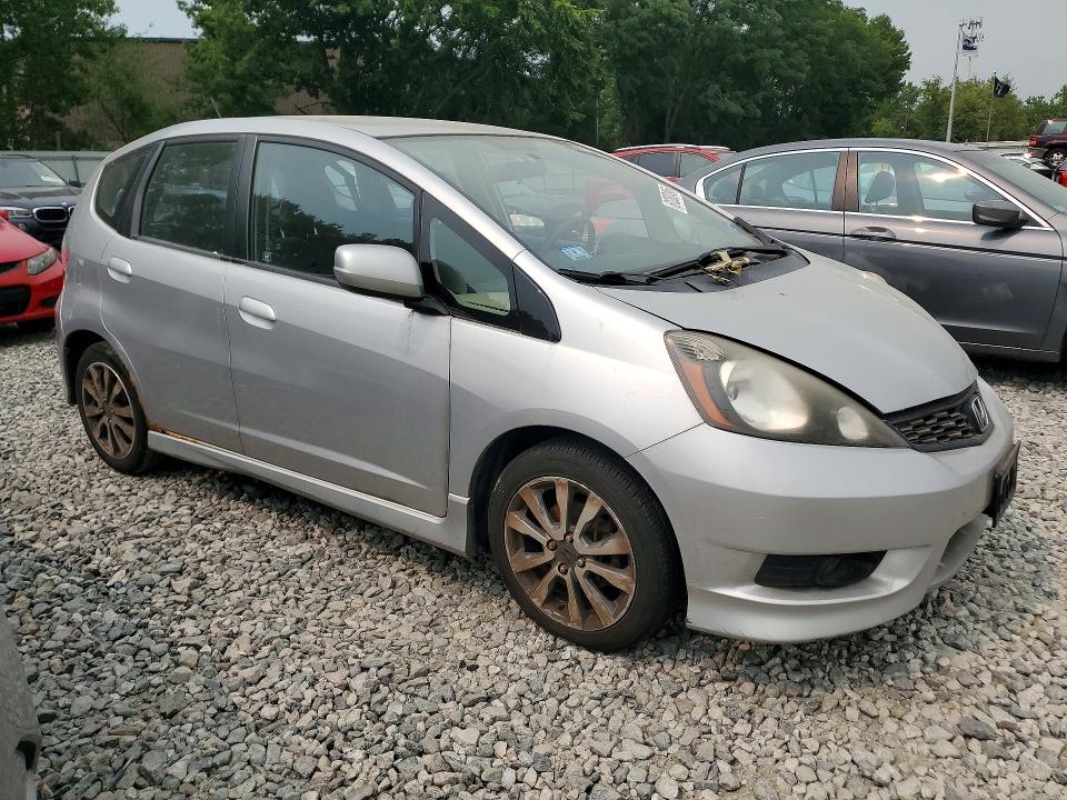 2012 Honda Fit VIN JHMGE8G55CS008599 COPART salvage auction — MECHANICAL, Ma - Certificate Of Title, sold $400 on 2026-07-30 (photo 4)