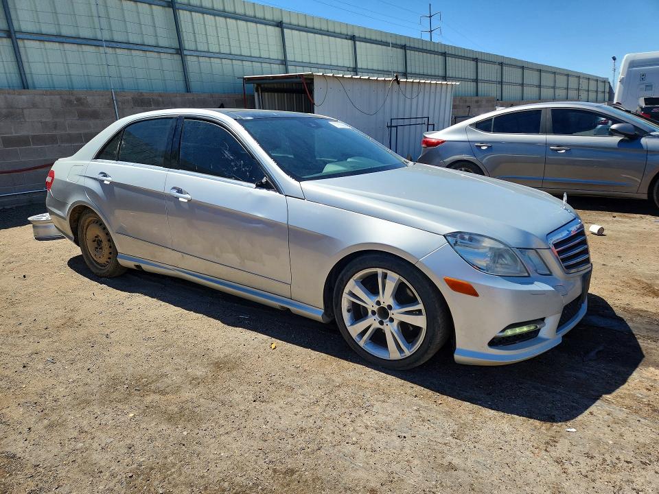 2013 Mercedes-benz E-klasse VIN WDDHF8JB4DA693757 COPART salvage auction — SIDE, Nm - Cert Of Title-Salvage, sold $1,350 on 2026-07-27 (photo 4)