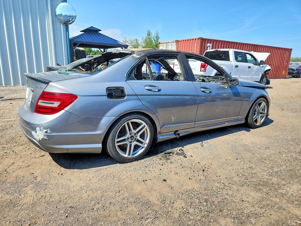 2013 Mercedes-benz C class VIN WDDGF4HBXDA743491 COPART salvage auction — BURN, On - Permit Irrepairable, sold $325 on 2026-07-30 (photo 3)